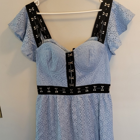 NWT blue bebe Lavine crochet lace dress - Picture 12 of 16